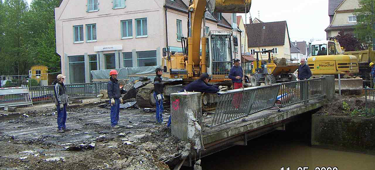 Abbruch und Neubau der Wertinger Zusambrücke