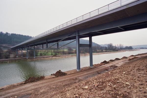 Stahlverbundbrücke über den Rhein-Main-Donau-Kanal